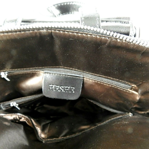 Heshe Leather Backpack Casual Daypack - Picture 7 of 8